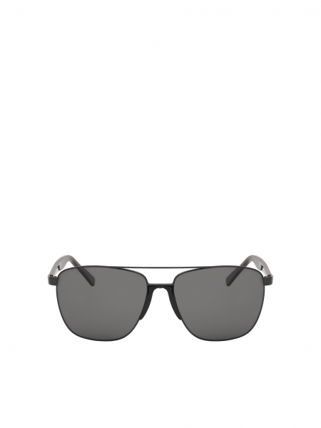 Aantrekkelijke zwarte Aviator zonnebril 