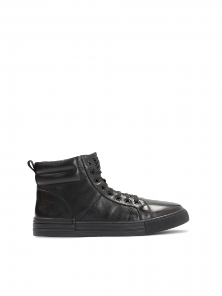 Zwarte minimalistische herensneakers met een hoog geregen bovenwerk ADMIR