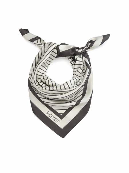 Elegante zijden sjaal met bruine strepen 