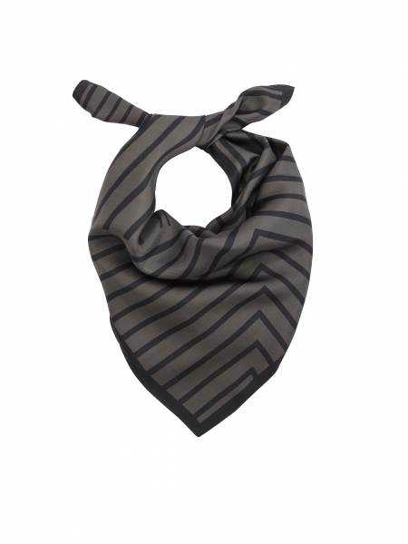 Grijze en zwarte zijden sjaal met strepen 