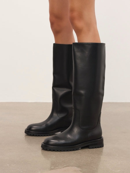 Zwart leren laarzen met slip-on bovenkant HEDY