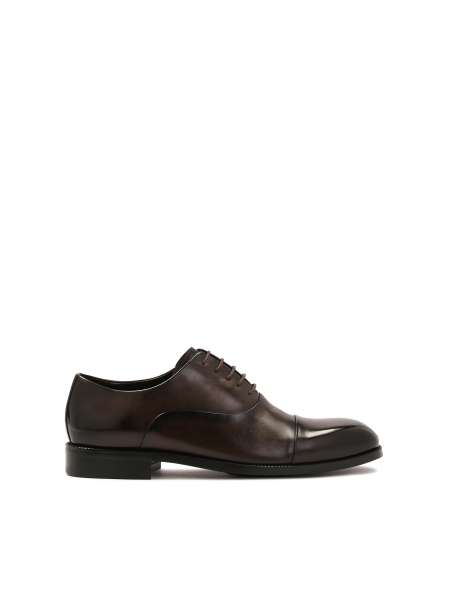 Klassieke bruine cap toe oxfords AUTHIOS