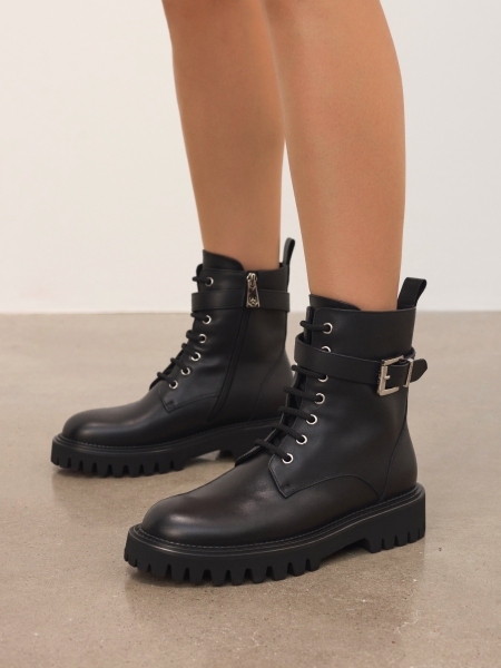 Leren laarzen versierd met strepen BALL