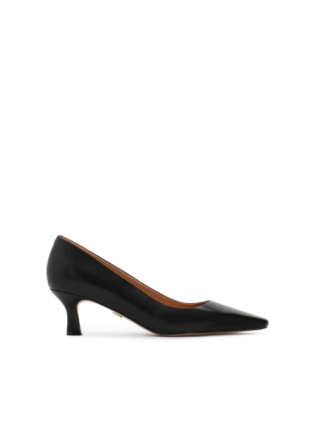 Leren pumps met een klassieke snit BLYSSE