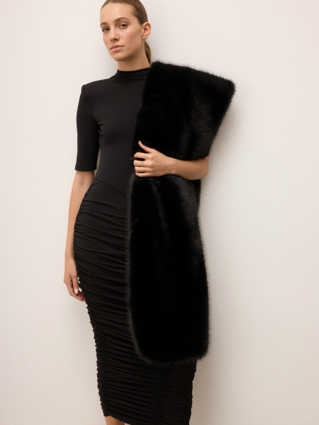 Zwart synthetisch bont etolo GINESSA