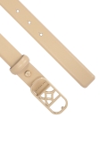 Smalle beige riem met opvallende gesp  NOLLY
