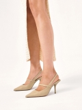 Beige pumps met open vierkante hak CAITLIN