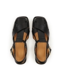 Zwarte leren sandalen met kruisende bandjes  MANORI