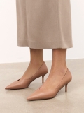 Klassieke beige leren pumps EVELISE