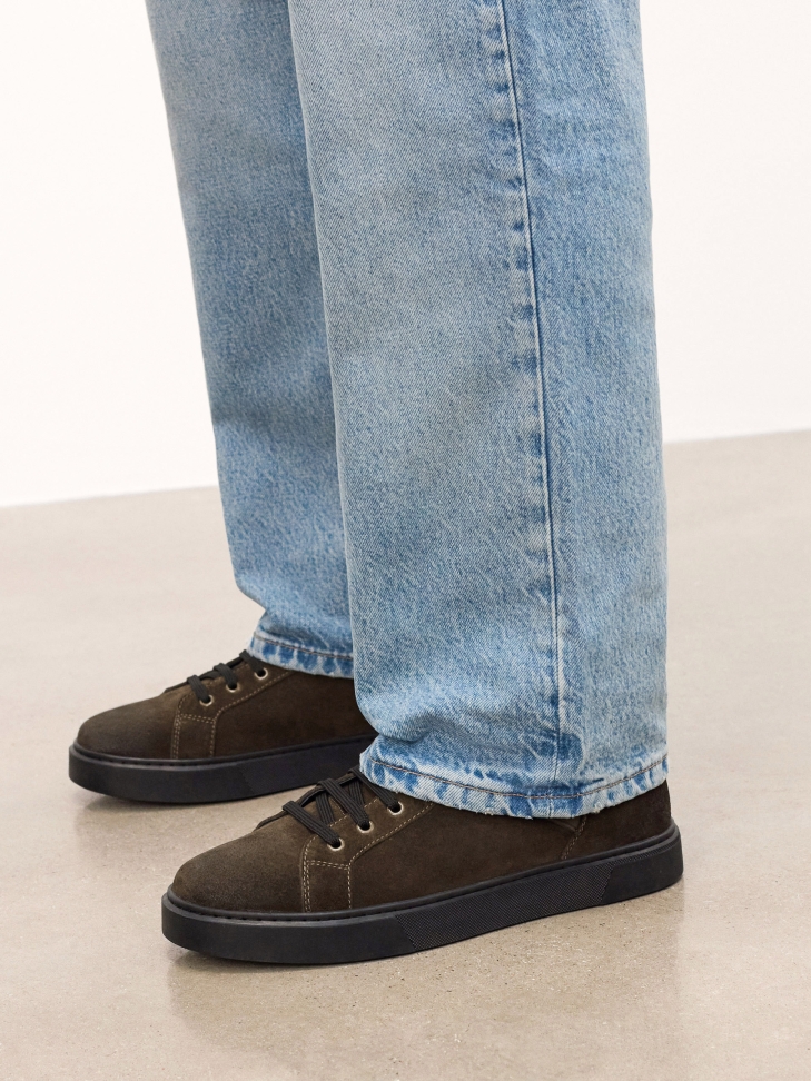 Hoge suède sneakers met vetersluiting TRUXTON