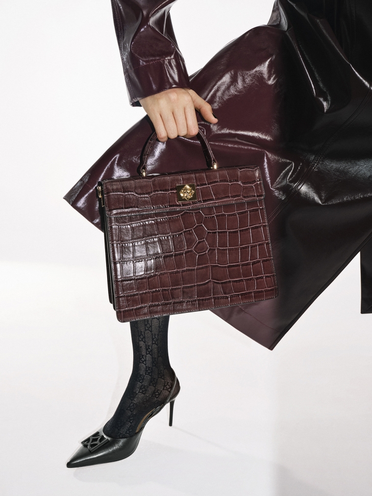 Pumps met een uitgesneden bovenkant BASILIA