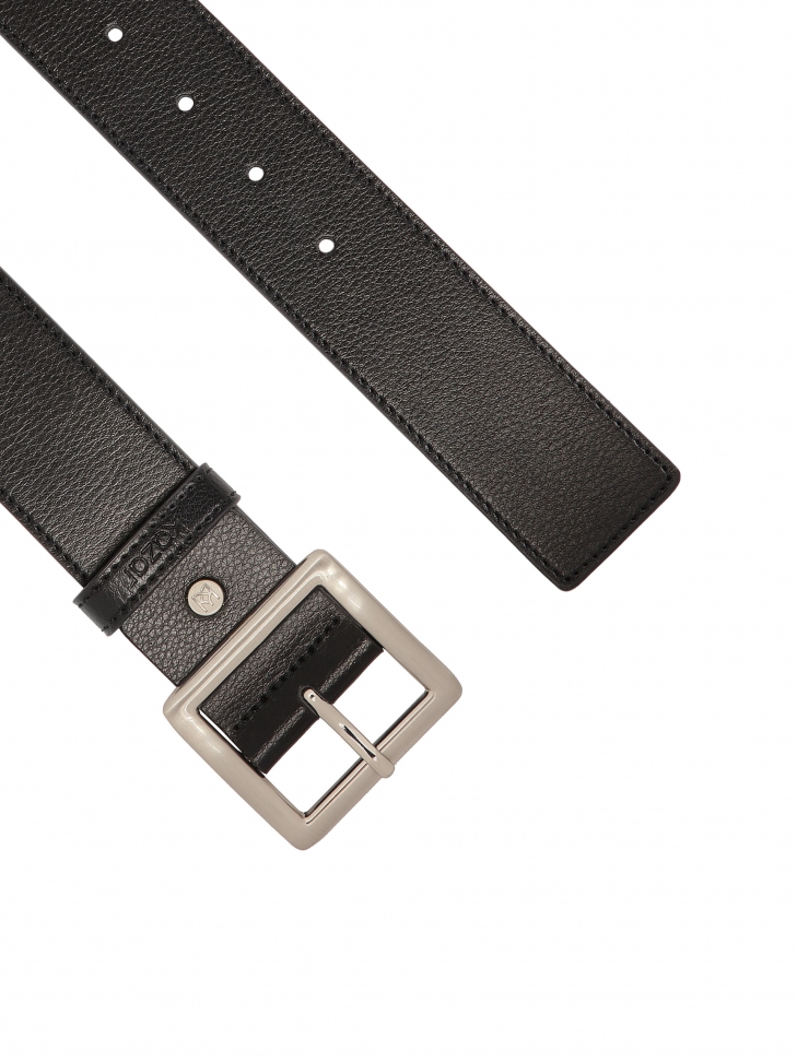 Minimalistische zwarte riem met vierkante gesp  COLLETE