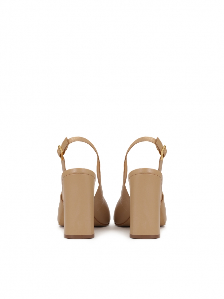 Beige pumps met zichtbare hak BLUEBELL