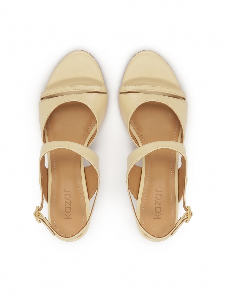 Sandaal met naaldhakken in beige MARCIE