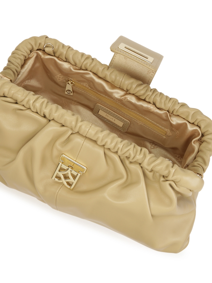 Beige clutch tasje  EVENING