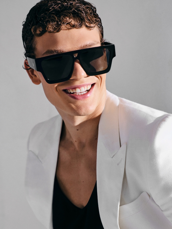 Zwarte zonnebril met dik montuur KASPIANO