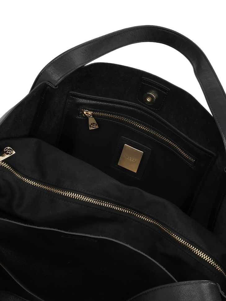 Zwarte losvallende handtas met dubbel handvat ARINE