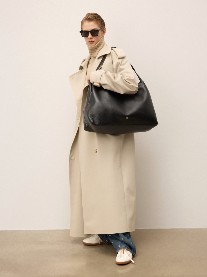 Zwarte trapeze handtas met schouderriem KS LIVJA