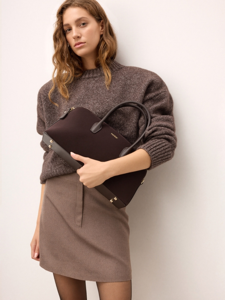 Suède bruine handtas met hengsels NIREYA